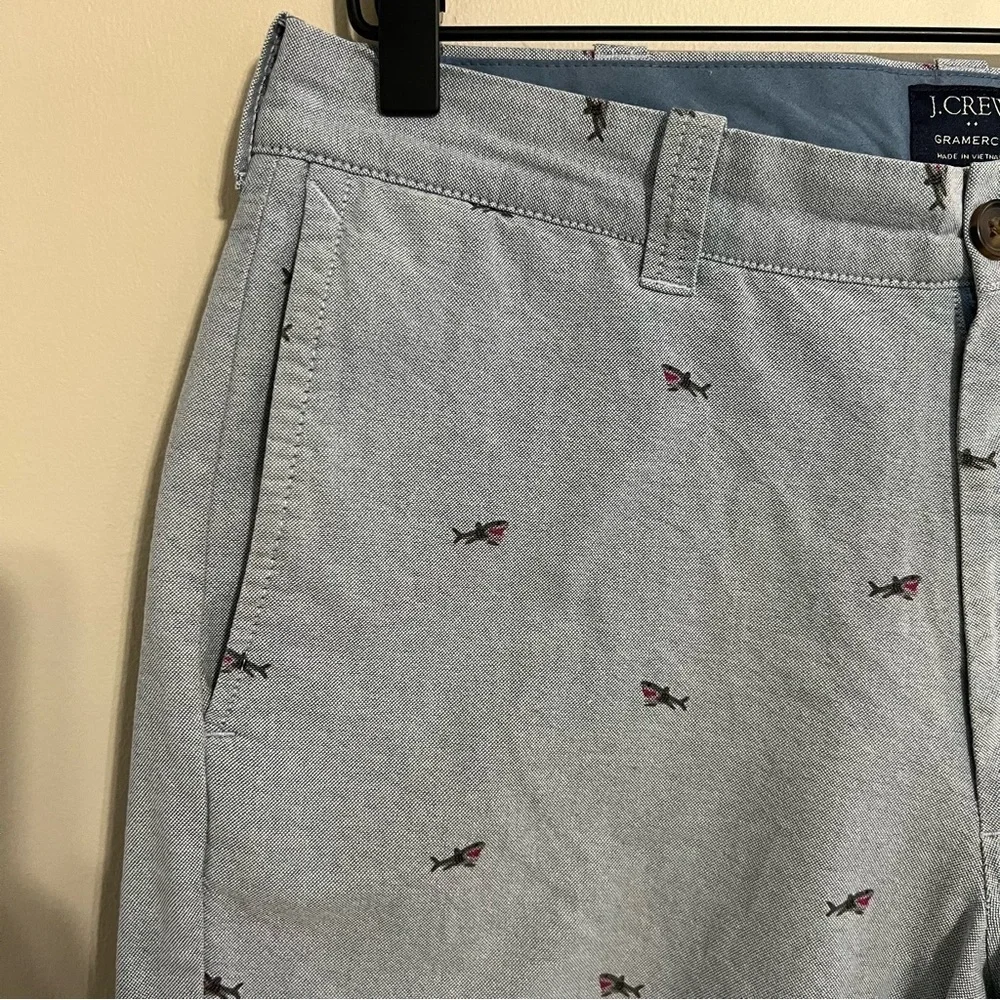 J Crew Gramercy Men’s Light Blue Shark Print Shorts size 31